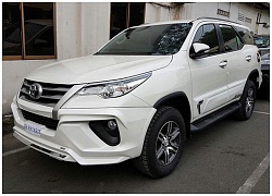 Bán chênh cả trăm triệu đồng nhưng hút hết người mua của đối thủ - Chuyện chỉ Toyota Fortuner làm được tại Việt Nam