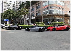 Dàn siêu xe "khủng" dàn hàng ngang xem Ferrari 458 Italia độ Liberty Walk "đốt lốp"