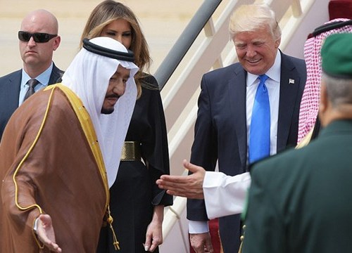 Đồng minh Saudi Arabia đẩy Tổng thống Trump vào thế khó xử