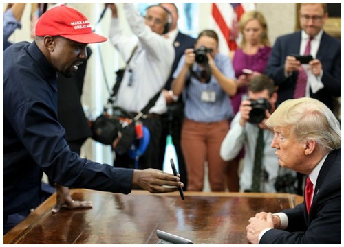 Kanye West mong mỏi Apple sẽ làm máy bay iPlane cho Tổng thống Mỹ, thậm chí anh ta đã vẽ ra nó trông như thế nào