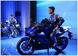 Ngắm 2019 Yamaha YZF-R25 tầm giá trên 115 triệu đồng gây sốt giới trẻ