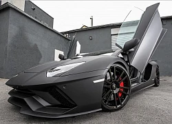 Ngắm siêu phẩm Lamborghini Aventador S Roadster độ đen mờ độc nhất