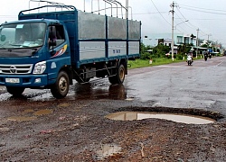 Những dự án giao thông ngàn tỷ mới làm đã hỏng