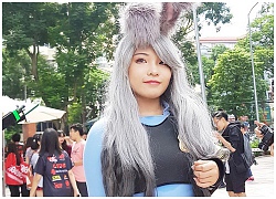 Cosplay Hà thành khoe khả năng chịu nóng đáng nể