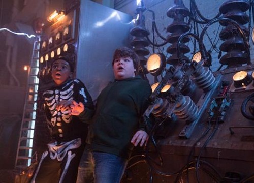 Goosebumps 2: Khuấy đảo mùa Halloween với chuyến phiêu lưu rùng rợn nhưng không kém phần thú vị