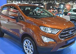 Khó lòng vực dậy doanh số, giá Ford Ranger giảm nhẹ trong tháng 10