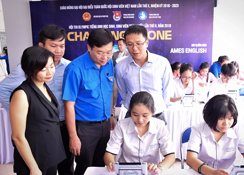 Sôi nổi Hội thi Olympic Tiếng Anh học sinh, sinh viên toàn quốc