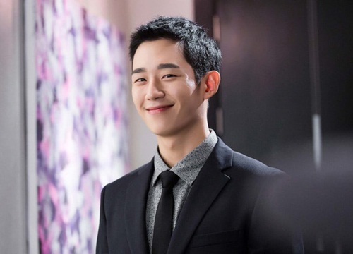 "Trai trẻ" Jung Hae In bất ngờ tiết lộ không quan tâm đến tuổi tác khi yêu