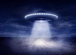 Video: UFO hình đốm sáng bí ẩn lơ lửng trên bầu trời Chile