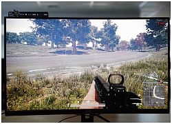 Cận cảnh AOC C32G1 tại Việt Nam: Màn hình chơi PUBG to đùng siêu ngon, giá rẻ giật mình