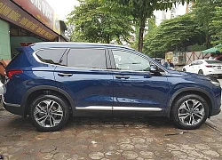 Hyundai SantaFe 2019 xuất hiện trên phố tại Hà Nội