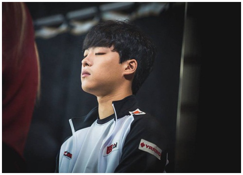 KT Rolster bất ngờ nhận được sự an ủi từ...cộng đồng LMHT Hàn Quốc dù đại bại trước Invictus Gaming, phải chăng đây là lý do?