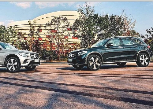 [ẢNH] Mercedes-Benz GLC L ra mắt, thêm không gian cho hành khách