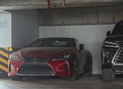 Lexus LC 500 2018 độc nhất Việt Nam lặng lẽ đỗ dưới hầm xe tại Hà Nội cùng cặp đôi SUV "khủng"