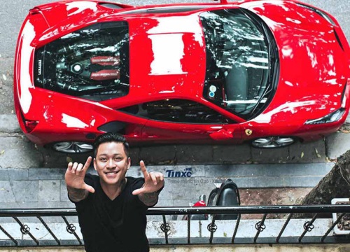 "Số phận" siêu xe Ferrari 16 tỷ của Tuấn Hưng ra sao sau tai nạn kinh hoàng, đầu xe nát tươm?