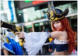 Cận cảnh những trang phục cosplay đẹp mắt nhất vòng tứ kết CKTG 2018 do Riot chụp