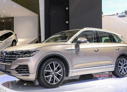 Cận cảnh xe tiền tỷ Volkswagen Touareg 2019 tại triển lãm ô tô VMS 2018