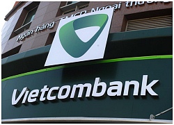 Nợ có khả năng mất vốn của Vietcombank vọt tăng, giá cổ phiếu giảm liên tục