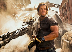 Six Billion Dollar Man của Mark Wahlberg lùi ngày phát hành