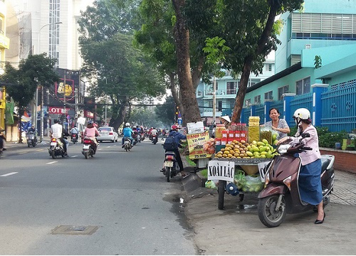 TPHCM: Sẽ gắn logo cho "thức ăn đường phố an toàn"