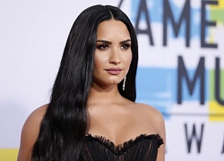 Demi Lovato phục hồi sức khỏe sau 3 tháng điều trị vì shock thuốc