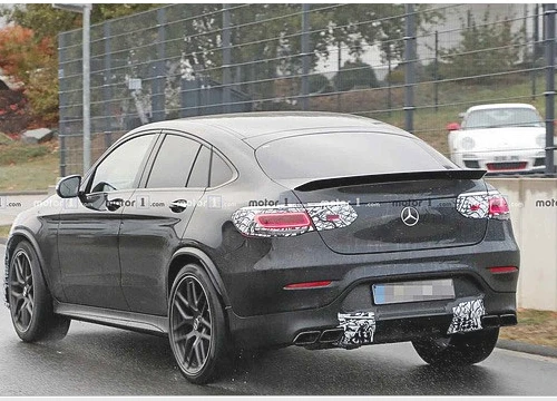 Mới ra mắt hơn một năm, Mercedes-AMG GLC 63 Coupe đã chuẩn bị có bản facelift