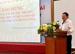 Thứ trưởng đề nghị giảm tỉ lệ mổ đẻ tại BV Phụ sản Trung ương