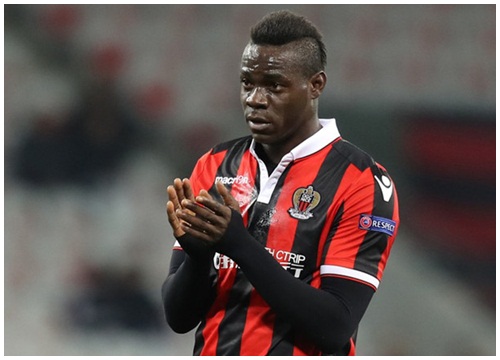 Balotelli gây chú ý với kiểu tóc quái dị