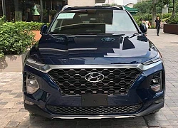 Hot Hyundai Santa Fe 2019 lần đầu lộ diện tại Showroom