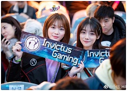 IG Rookie lại khiến cả thế giới ghen tỵ khi công khai mối tình với nữ MC xinh như mộng của LPL