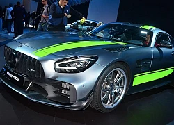 Siêu xe Mercedes-AMG GT R có phiên bản cập nhập mới