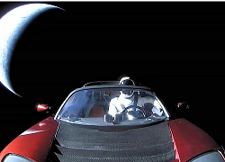 Chiếc Tesla Roadster của tỷ phú Elon Musk đã ra khỏi quỹ đạo của sao Hỏa