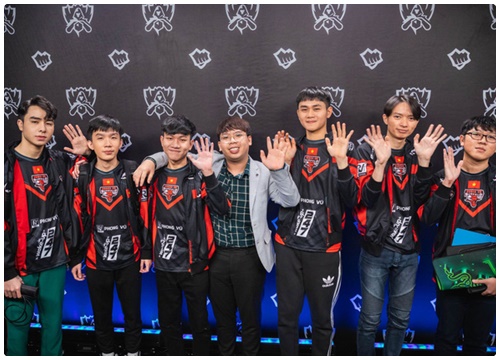 Tiền thưởng sau CKTG 2018: Riot Games "ki bo" hơn năm ngoái, IG sung sướng vì phần quà đặc biệt từ ông chủ Vương