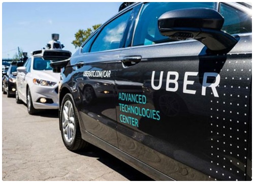 Uber muốn được cấp phép tiếp tục thử xe tự lái trên đường phố