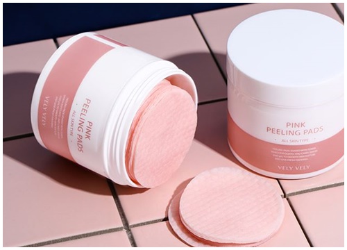 Ngoài Cosrx, còn có những thương hiệu nào của Hàn sở hữu sản phẩm 'peeling pad' đình đám?