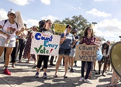 Bang Floria bất ngờ kiểm phiếu lại, Tổng thống Trump &#8220;nóng mặt&#8221; với đảng Dân chủ