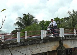 Lão nông chế tạo xe đạp chạy bằng máy cắt cỏ &#8220;độc nhất vô nhị&#8221;