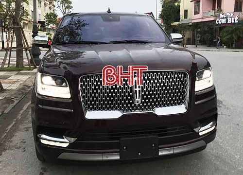 Ngắm "khủng long" Lincoln Navigator 2018 thứ ba về Việt Nam của chủ nhân Hà Tĩnh