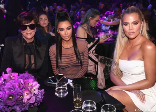 Nhà Kim Kardashian dự lễ trao giải sau hai ngày sơ tán vì hỏa hoạn