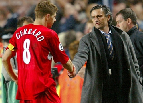 Steven Gerrard dùng 1 từ để nói về Jose Mourinho