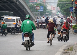 Xôn xao câu chuyện khách nữ bị quấy rối liên tục sau khi hủy chuyến GrabBike và đánh giá 1 sao vì tài xế chê "chở gái đen như cuốc"