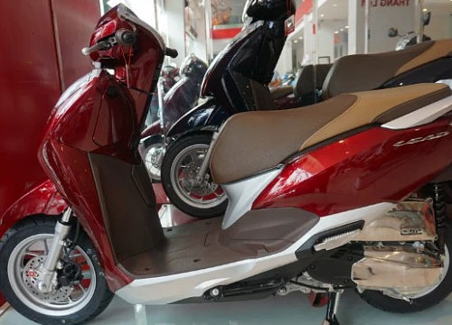 Bảng giá xe ga Honda giữa tháng 11/2018: SH chênh 14 triệu đồng