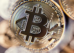 Bitcoin mất mốc 5.000USD lần đầu kể từ tháng 10.2017