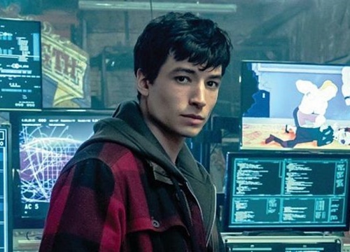 Ezra Miller cam đoan về sức hút 'khó cưỡng' của phim điện ảnh 'The Flash'