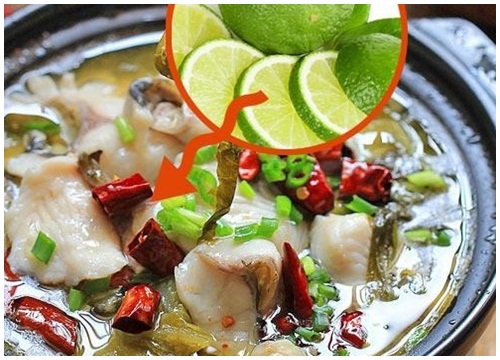 Mẹ chồng hoảng hốt vì nồi canh mặn chát, con dâu bình tĩnh xử lý hết mặn bất ngờ