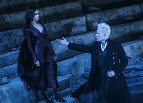 Phòng vé giữa tháng 11: "Fantastic Beasts 2" ăn nên làm ra tại thị trường quốc tế