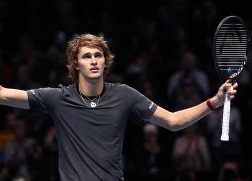 Thắng sốc Djokovic, Zverev lần đầu lên ngôi tại ATP Finals