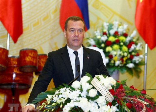 Thủ tướng Medvedev: Người dân Nga-Việt mong muốn được hiểu nhau nhiều hơn