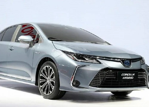 Toyota Corolla Altis 2019 bản sedan ra mắt, sắp về Việt Nam