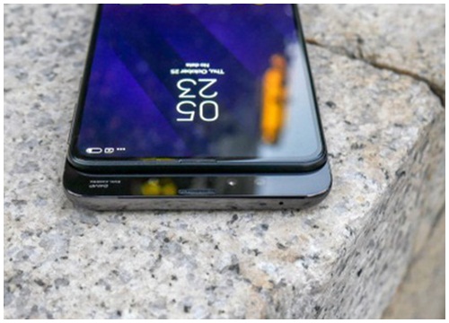 Xiaomi Mi Mix 3 vẫn hoạt động bình thường qua 600.000 lần trượt